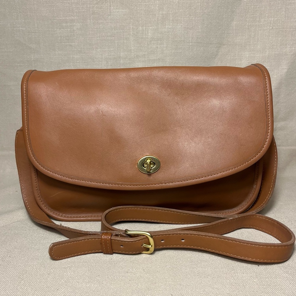 Coach Tan Leather Crossbody Bag with Gold Turnlock